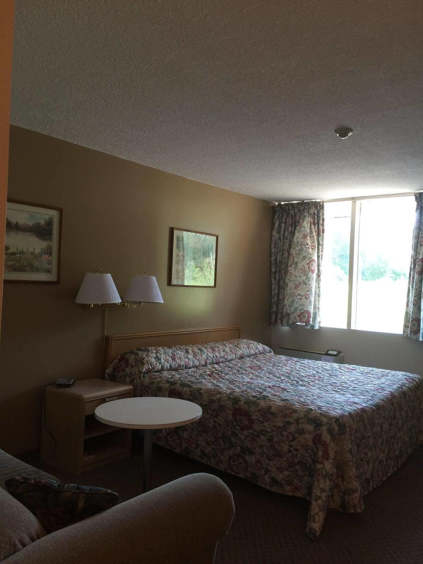 Canadian Motor Hotel Sault Ste. Marie Exteriör bild
